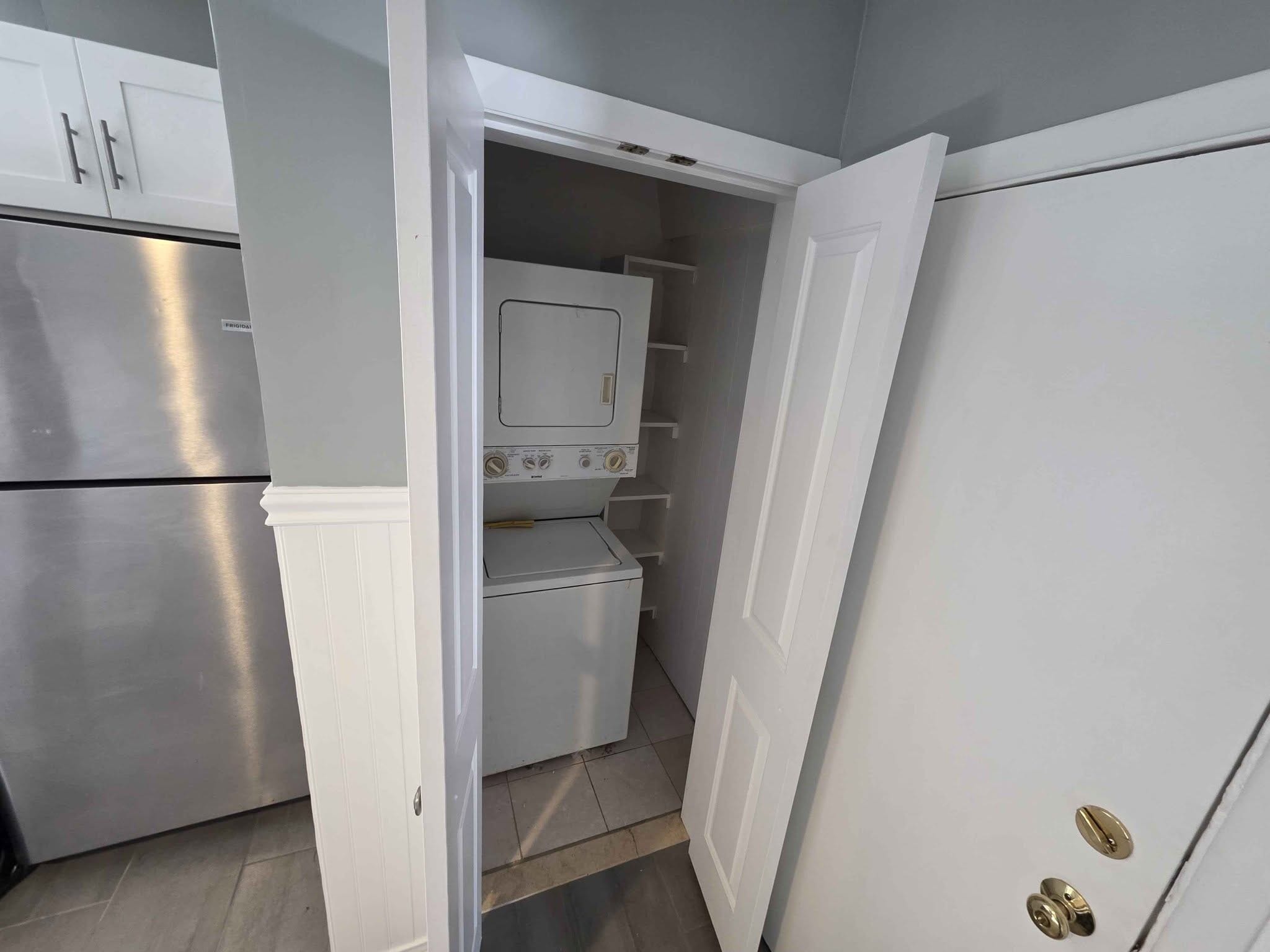 Building Photo - 14 Seagirt Ave