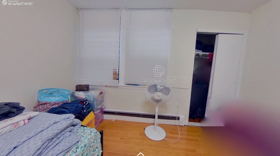 Building Photo - 48 Queensberry St