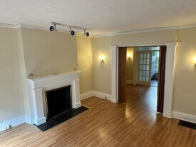 Building Photo - 341 State St