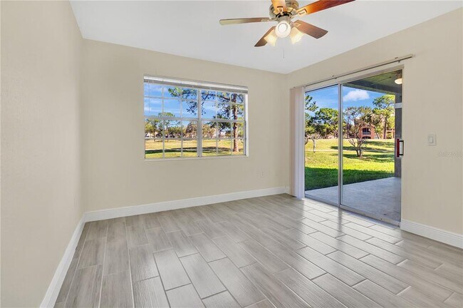 Building Photo - 13953 Fairway Island Dr