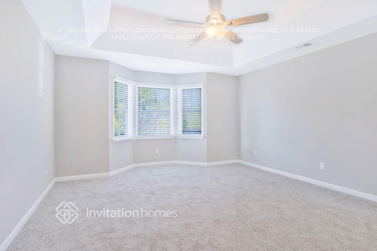 Building Photo - 612 Lone Oak Ct