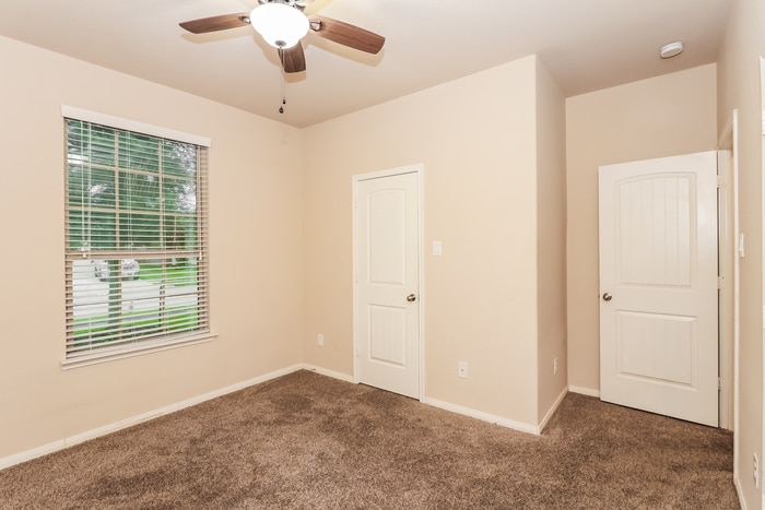 Building Photo - 3526 Cambridge Falls Dr