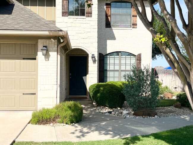 Building Photo - 4 bedroom 2.5 bath in Yowell Ranch