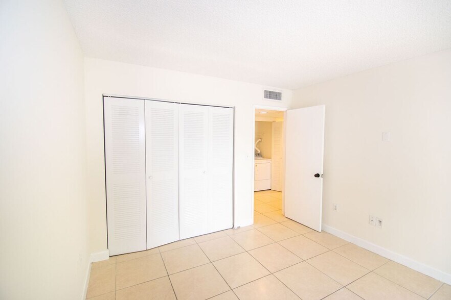 Building Photo - 13255 SW 88th, 201-CS