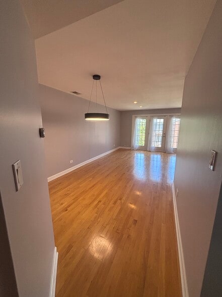Dining Room - 601 Quincy Bridge Ln