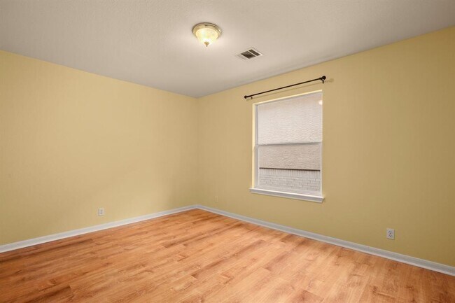Building Photo - 2646 Cascade Falls Dr