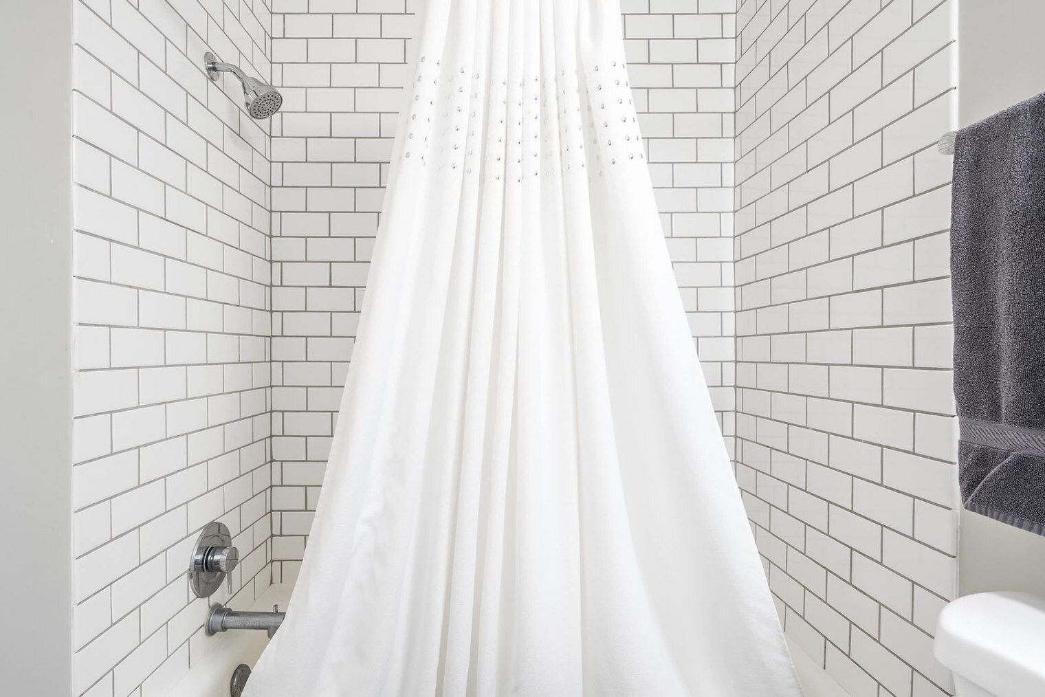 Building Photo - 615 N East St