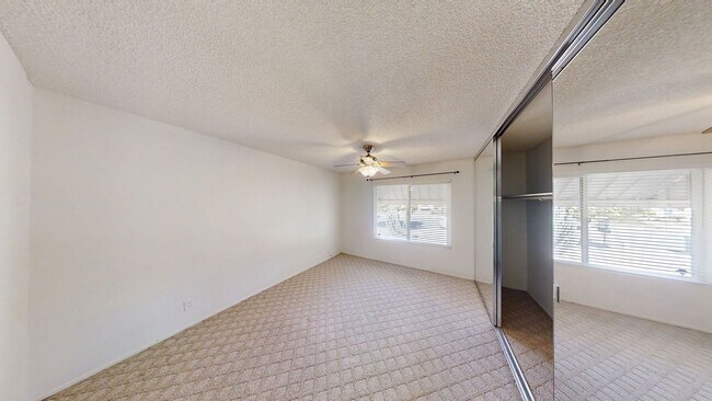 Building Photo - 318 Marian Way