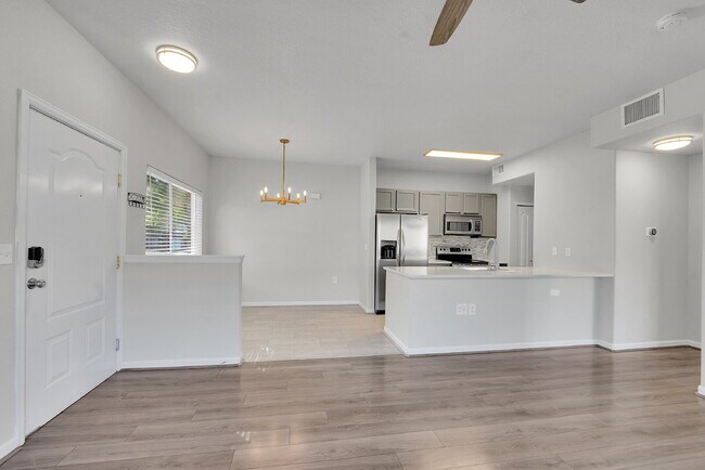 Building Photo - $1,750.00, 1 bed, 1 bath, located in Arvad...