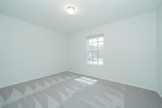 Building Photo - 122 Feverbush Dr