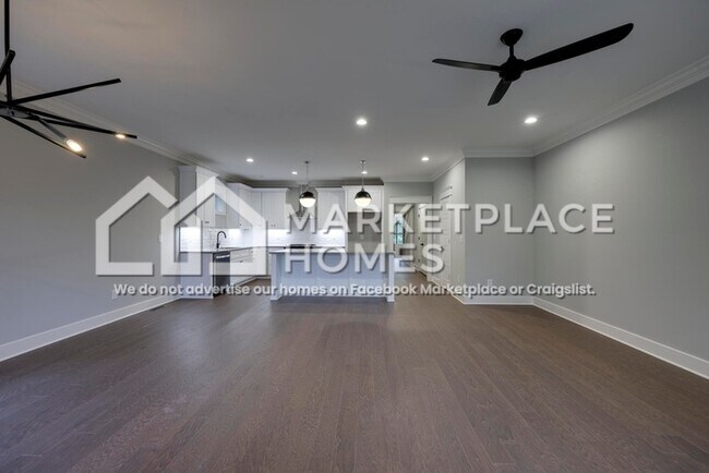 Building Photo - 1843 Meade Ave
