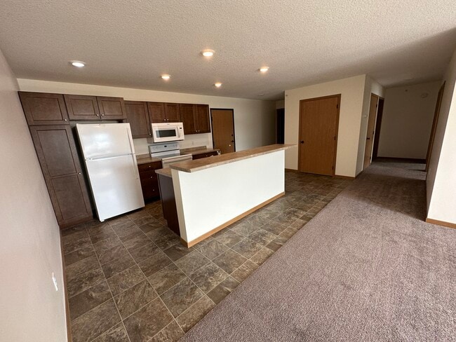 Kitchen Open Plan - Pond Apartments