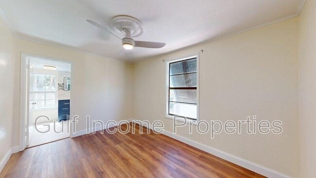 Building Photo - 2635 Arnold St