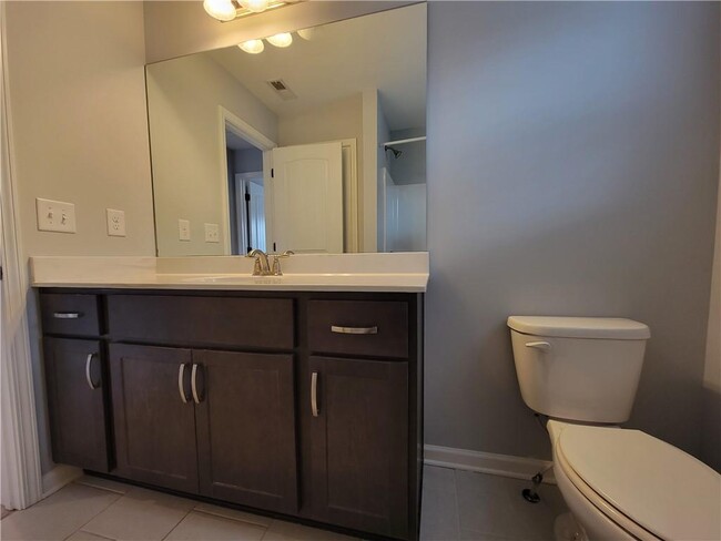 Building Photo - 3218 Leyden Ct