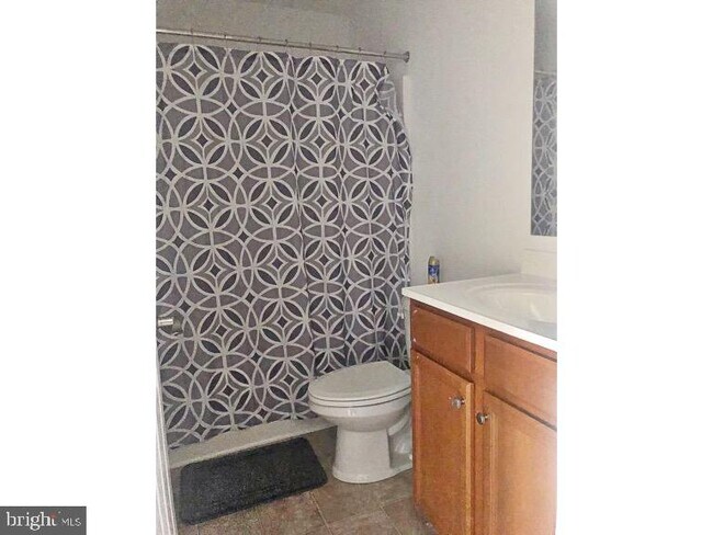 Building Photo - 23597 Linkside Dr