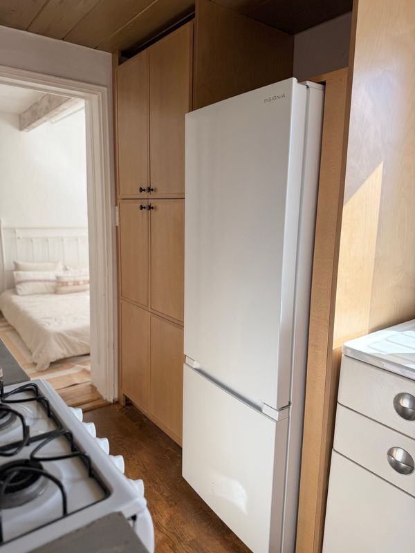 Building Photo - 408 Liebert St