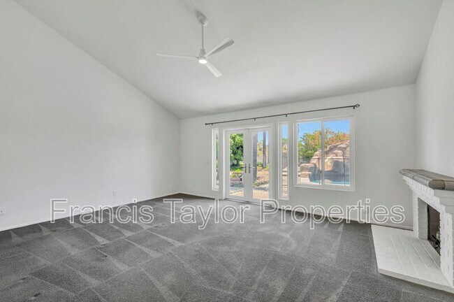 Building Photo - 12865 Palisades Ct