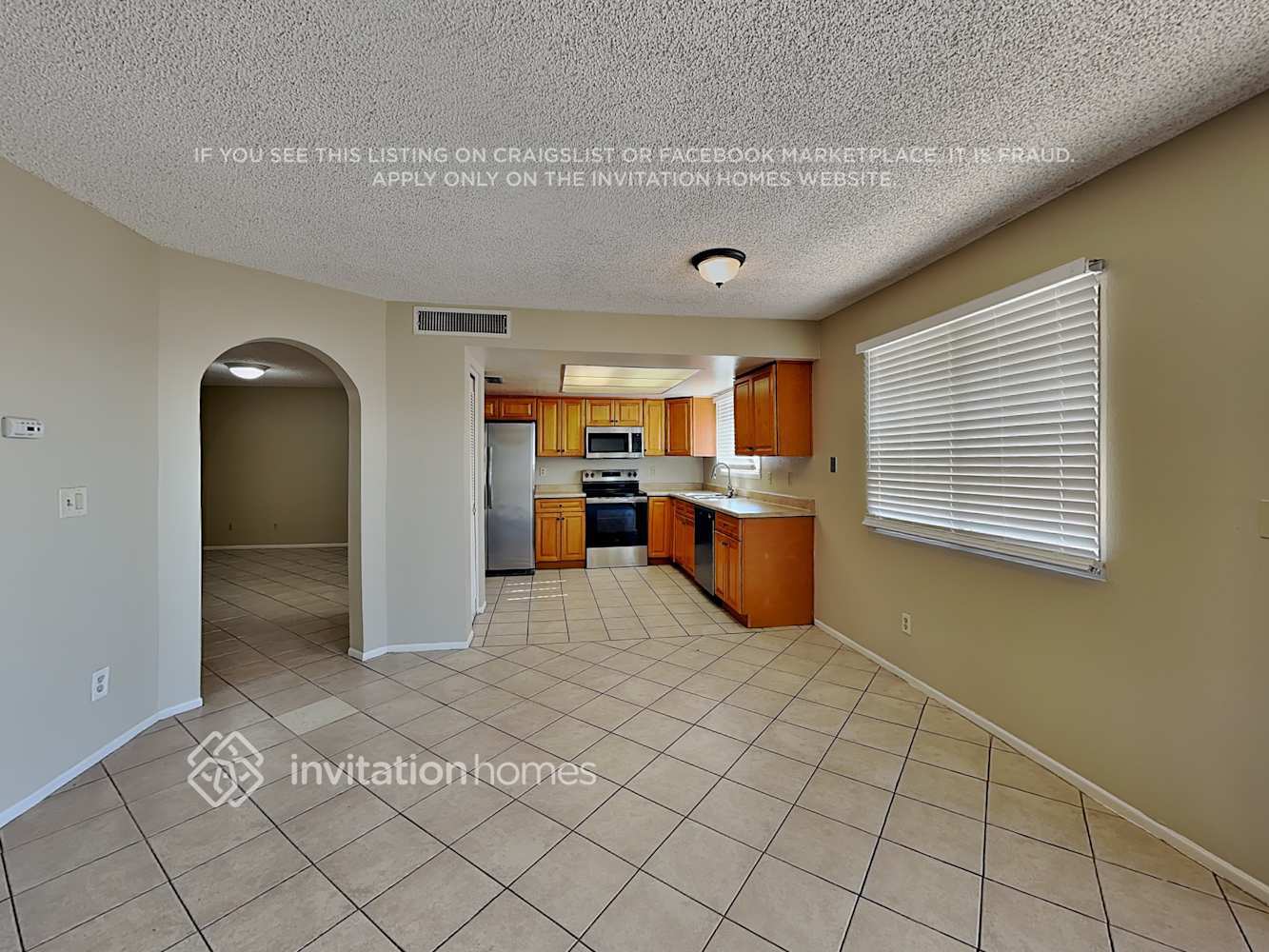 Building Photo - 13802 N 45th Ave