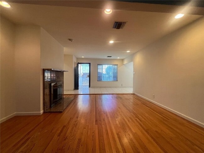 Building Photo - 2058 Wheeler Dr