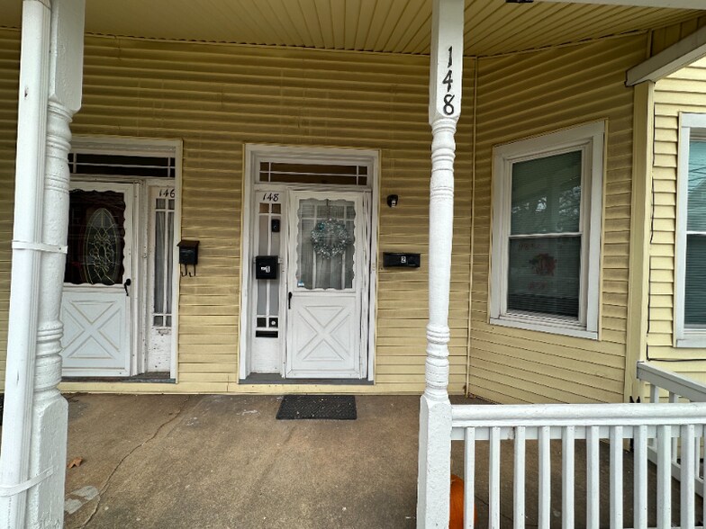 Building Photo - 148 S 17th St