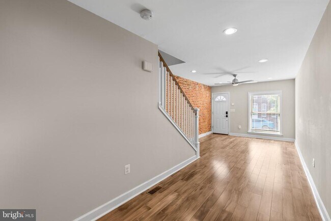 Building Photo - 1162 Nanticoke St