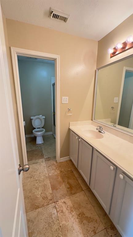 Building Photo - 402 Wild Bird Dr