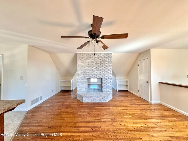 Building Photo - 139 Jefferson Heights