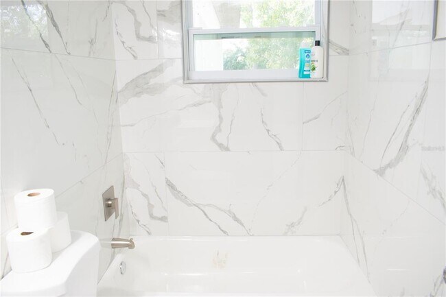 Building Photo - 5832 Dr M.L.K. Jr St N