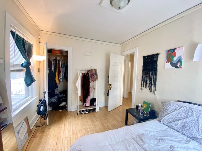 Building Photo - 2586 N Cramer St