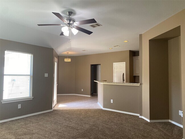Building Photo - 12718 Great Sands Dr