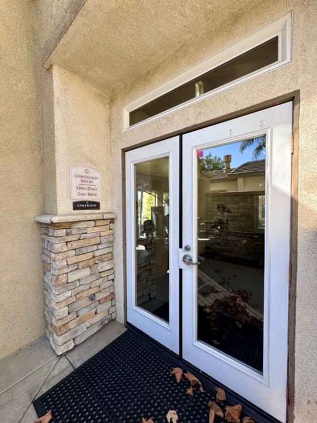 Building Photo - 1 bedroom Murrieta condo for LEASE with a ...