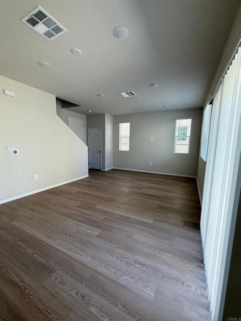 Building Photo - 28585 Via Roble