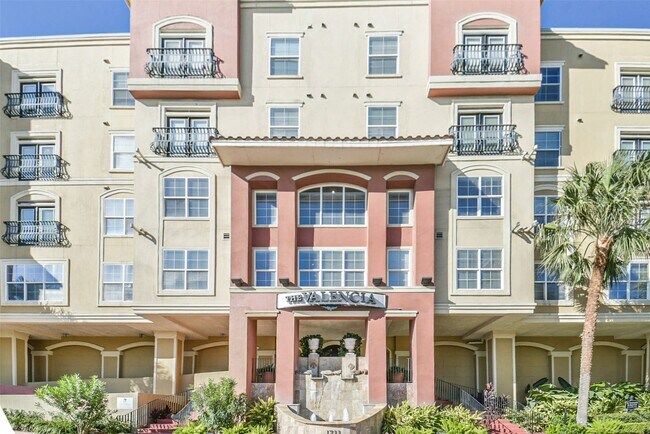 Building Photo - 1711 Old Spanish Trl