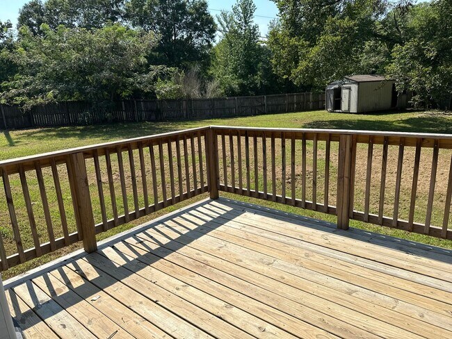 Building Photo - 3-Bedroom, 2-Bathroom Split floor plan Home for Rent in Austin, AR – Available April 2026