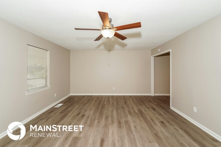 Building Photo - 3814 Mars Ave