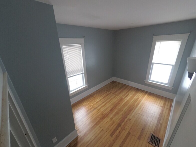 Bedroom 2 - 1032 W 30th St