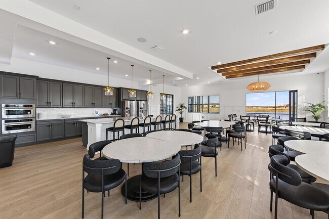 Building Photo - 19111 Fox Lndg Pl