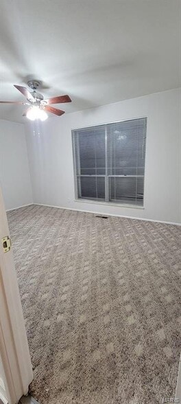 Building Photo - 10407 Briarbend Dr