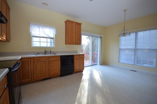 Building Photo - 111 Caley Rd