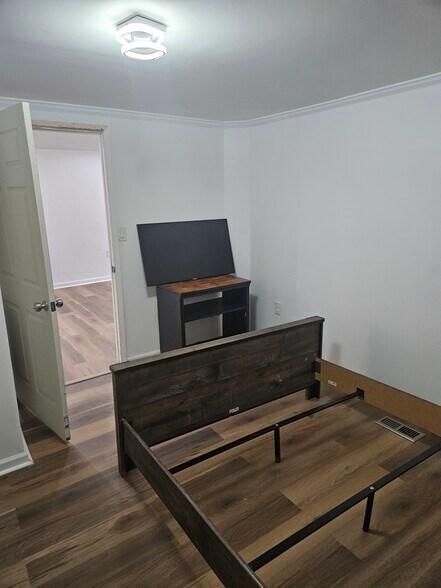 Building Photo - 166 Hampton Wills Dr