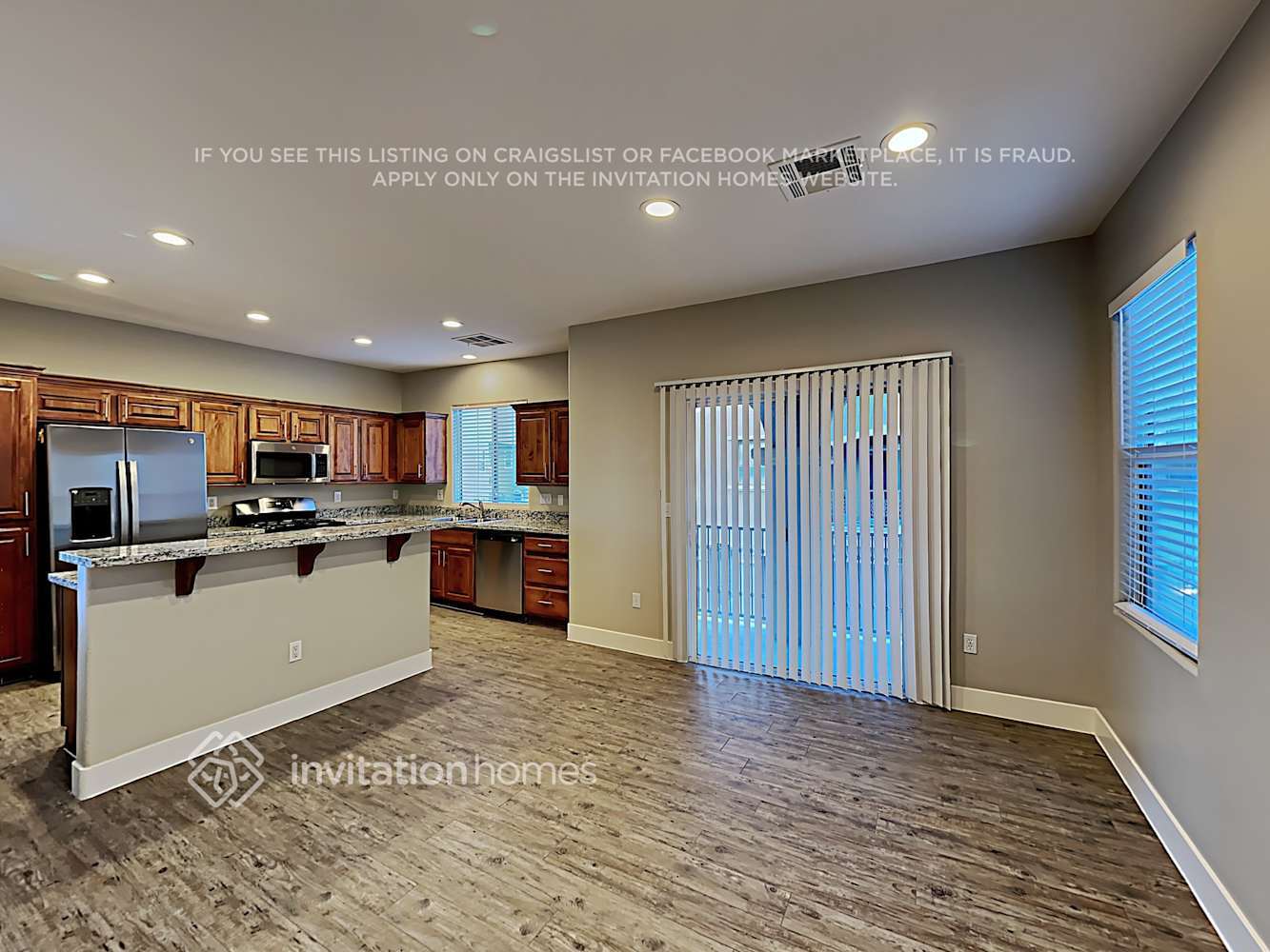 Building Photo - 10624 Calf Creek Ct