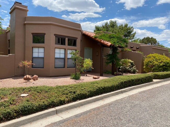 Building Photo - TOWNHOME - WEST SEDONA - VISTA MONTANTA