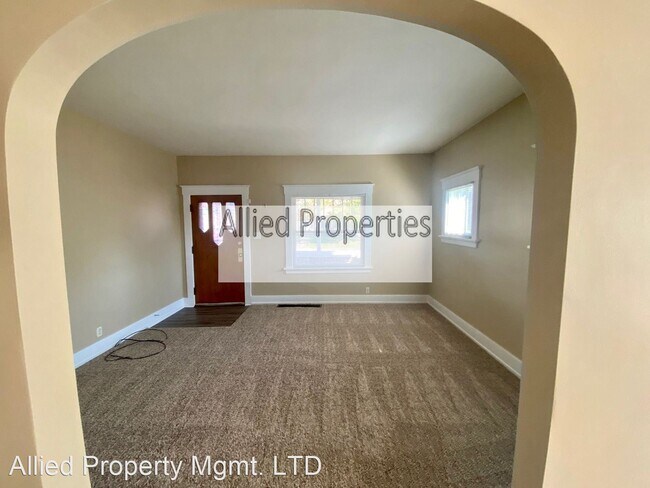 Building Photo - 2 br, 1 bath House - 701 Ridgelawn Ave