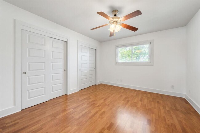 Building Photo - 3815 Guadalupe St