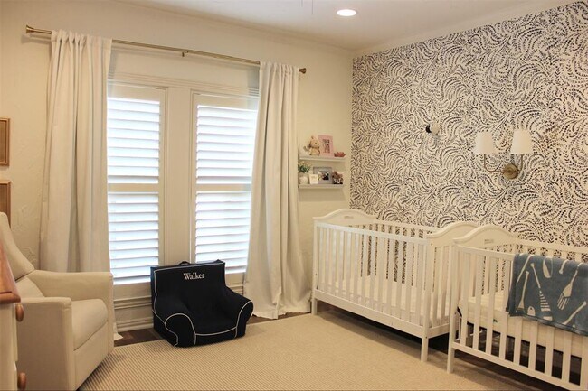 Building Photo - 3603 Las Colinas Dr