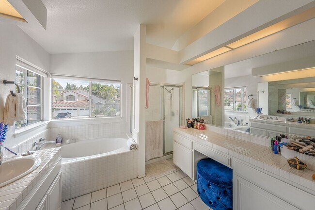 Building Photo - 8 Vistamar, Laguna Niguel