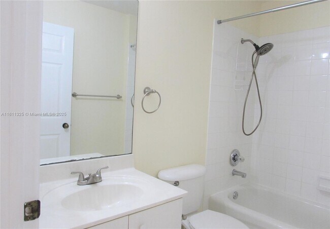 Building Photo - 3851 Falcon Ridge Cir
