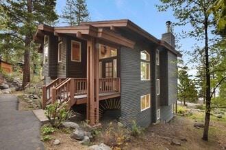 Building Photo - Beautiful Home with Lakeview in a Gated Community! - Just reduced!!