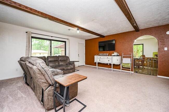 Building Photo - 14135 Limerick Ln