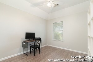 Building Photo - 933 Forest Ridge Pkwy